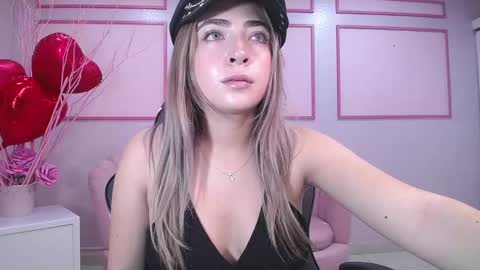 channel_blonde_a online show from February 20, 4:36 pm