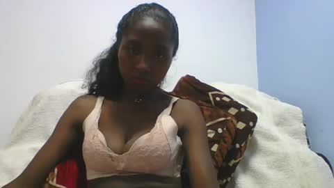 chantale483461 online show from March 1, 6:28 am