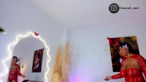   online show from November 20, 12:26 pm