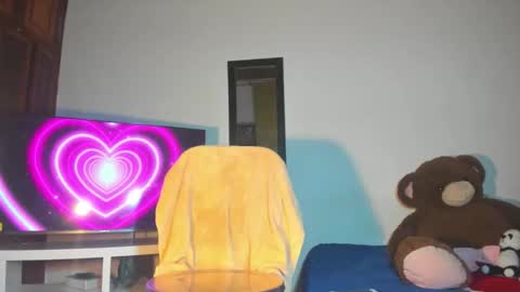 chantellebony online show from October 17, 8:40 am