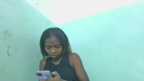 chanteuse655720 online show from May 6, 5:24 am