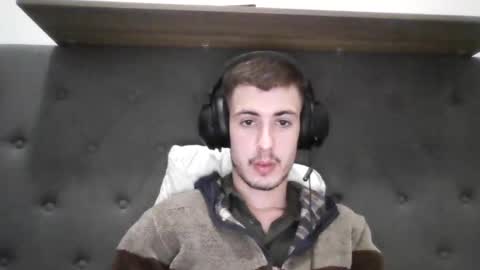 charismaticcharm online show from January 15, 9:13 am