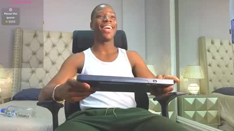 charlesbrown_ online show from September 16, 12:51 pm