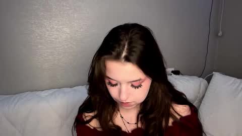 Freya online show from February 22, 6:10 pm