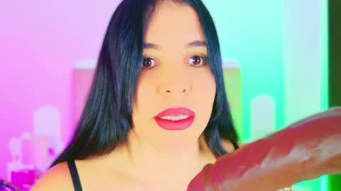 Charloott Evans online show from April 16, 3:17 am