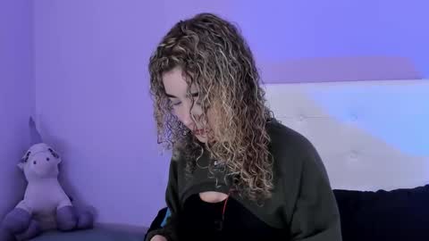 Char 3 online show from November 13, 3:37 pm