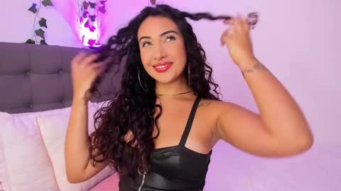 Charlotte james online show from March 2, 2:08 am