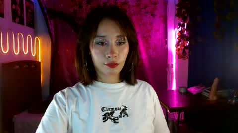 charlotte_morh_ online show from June 18, 3:01 am