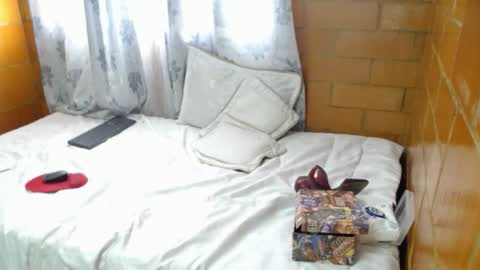 Charlotte online show from February 14, 3:04 pm