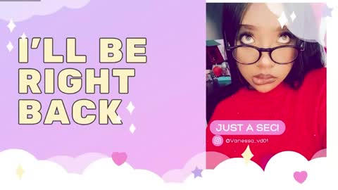 charlotte_walker1 online show from May 9, 1:11 am