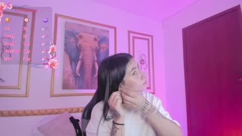 Charlottee online show from July 10, 2:16 am