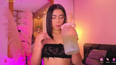 Charlote online show from March 19, 2:28 am