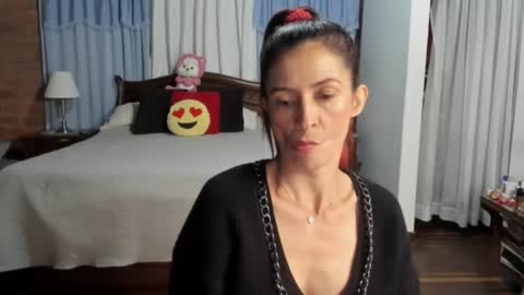 Charlotte online show from January 11, 11:22 pm