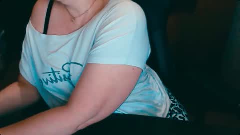 CharlotteXTasty online show from November 5, 10:50 am