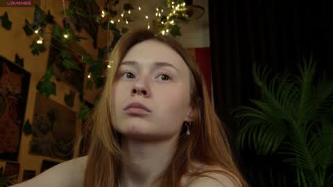 Snapshot of charming_lilly chatting on January 23, 8:45 pm Lissa online show from January 23, 8:45 pm