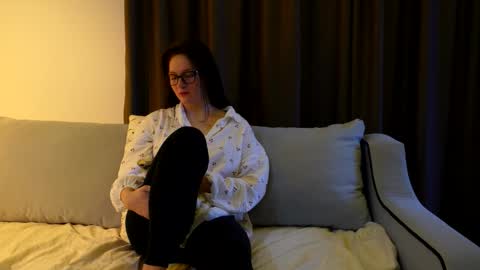 katie online show from February 5, 5:55 am