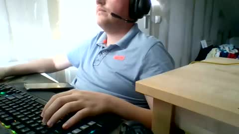 Gingerboy online show from June 22, 5:53 pm