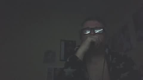 lee online show from November 4, 12:01 am