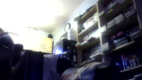 lee online show from January 10, 1:49 pm