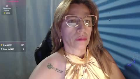 CHAYLA VICTORIA RUIZ  online show from May 7, 11:10 pm