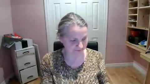 chealsiek online show from January 10, 1:55 am