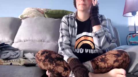 Chelsea online show from October 31, 5:02 pm