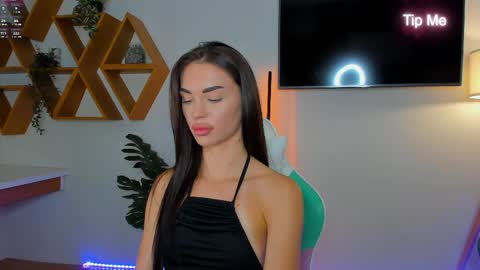 Cherry  Kiss online show from May 5, 6:57 pm