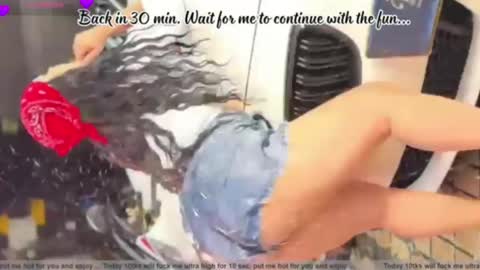 C H E R R Y  online show from October 17, 11:25 am