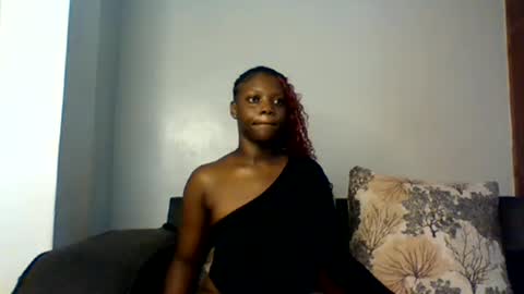 Fafa online show from April 15, 9:59 pm