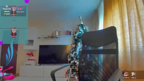 mayra online show from December 1, 10:24 am