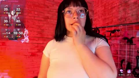     online show from October 4, 11:30 am