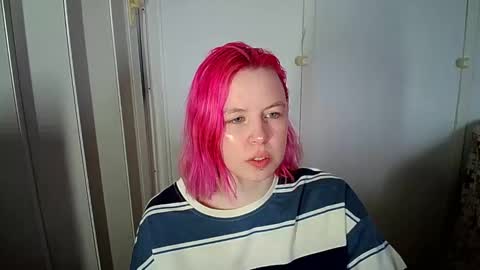 cherrybaby_0 online show from March 28, 5:42 am