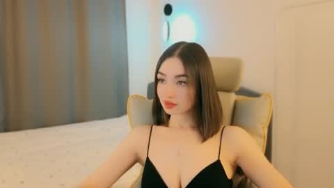 Kate3 online show from July 21, 7:05 pm