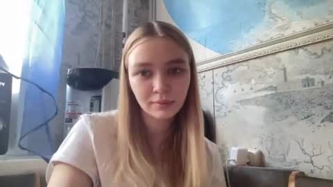 Lei online show from June 25, 5:04 am