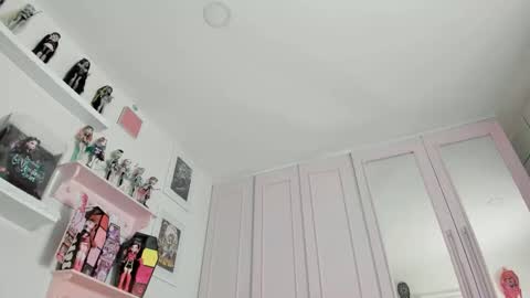 cherrycute666 online show from February 20, 6:26 am