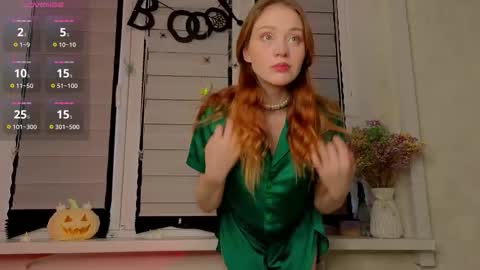 Snapshot of cherrypepperkiss chatting on October 22, 11:23 am Lysia online show from October 22, 11:23 am