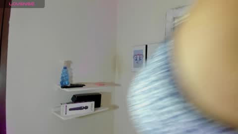 chhloe69 online show from February 20, 1:13 pm