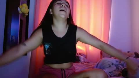 Airam online show from December 3, 7:47 pm