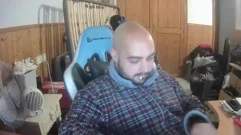 chicomallorca96 online show from January 1, 7:32 pm