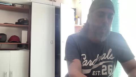 chicorizo online show from March 28, 2:29 pm