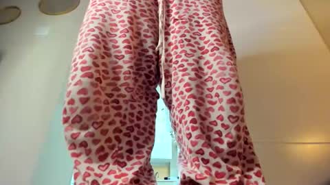 yoursensualparadise online show from February 14, 1:08 am