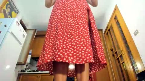 yoursensualparadise online show from September 12, 11:18 pm