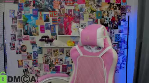 Snapshot of chio_mio chatting on October 23, 2:46 am chio_mio online show from October 23, 2:46 am