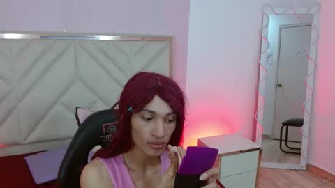 chipi_tay online show from September 8, 7:13 pm