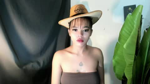 chixies_ladies online show from August 5, 7:33 pm
