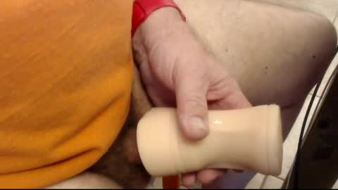 chkster76 online show from May 8, 4:56 pm