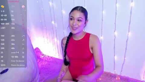 Snapshot of chloe_evans12 chatting on March 11, 5:35 am Chloe  online show from March 11, 5:35 am
