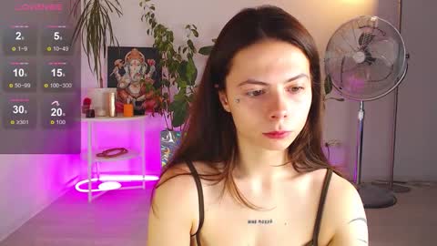 Chloe online show from October 8, 3:07 pm