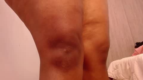 Chloe Larah online show from March 7, 7:27 pm