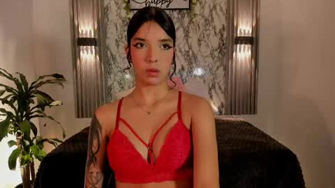 chloemasonn online show from May 7, 11:28 am